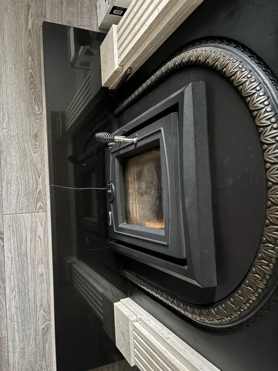 Marble fire place with stove - Image 3