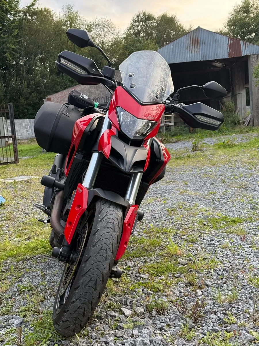 Ducati Hyperstrada 937 - Image 2