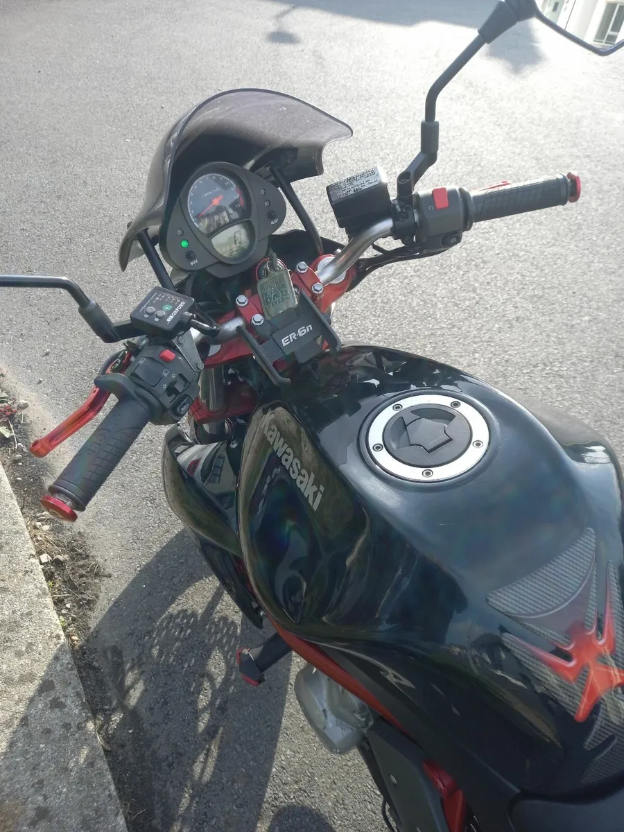 Kawasaki  ER6N  2007 - Image 3