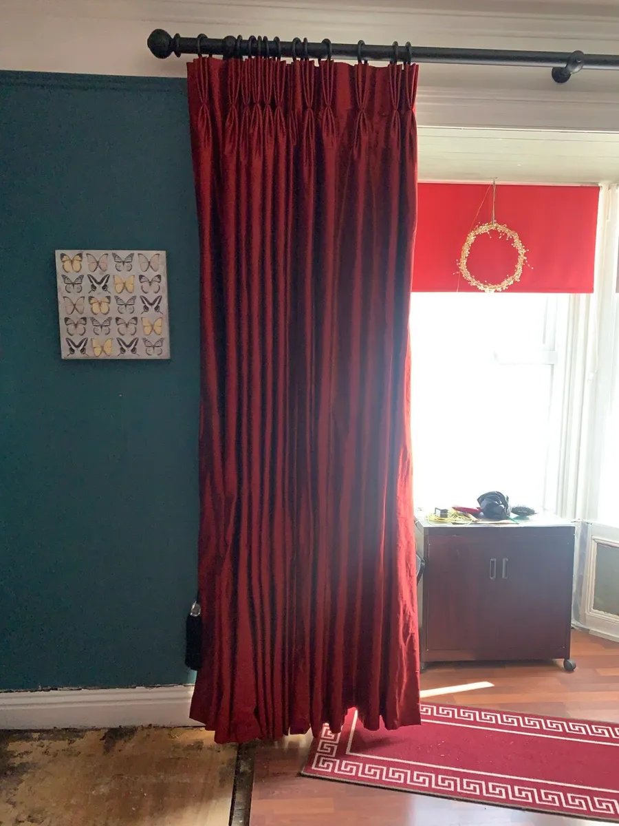 Curtains - Image 1