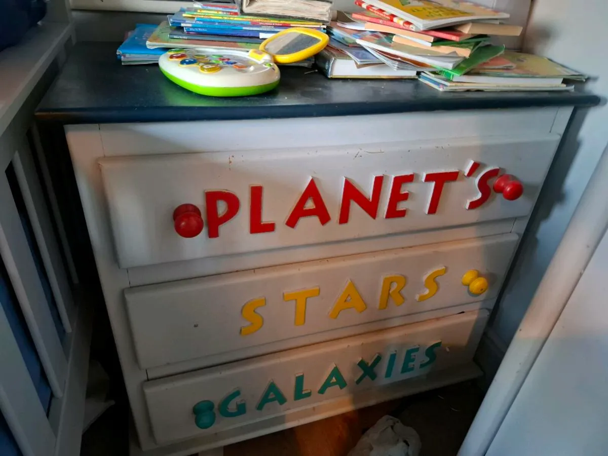 Kids furniture - Image 2