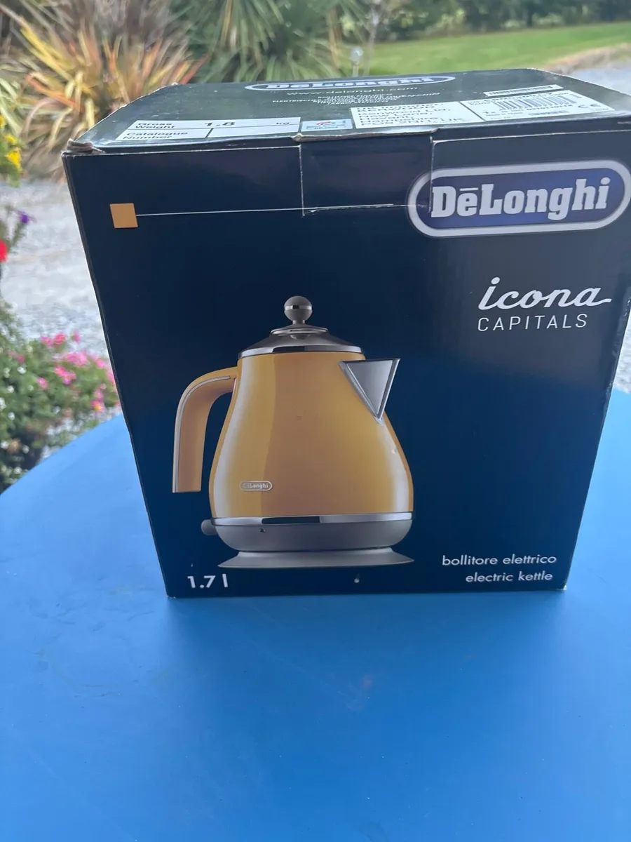 Delonghi  kettle - Image 1