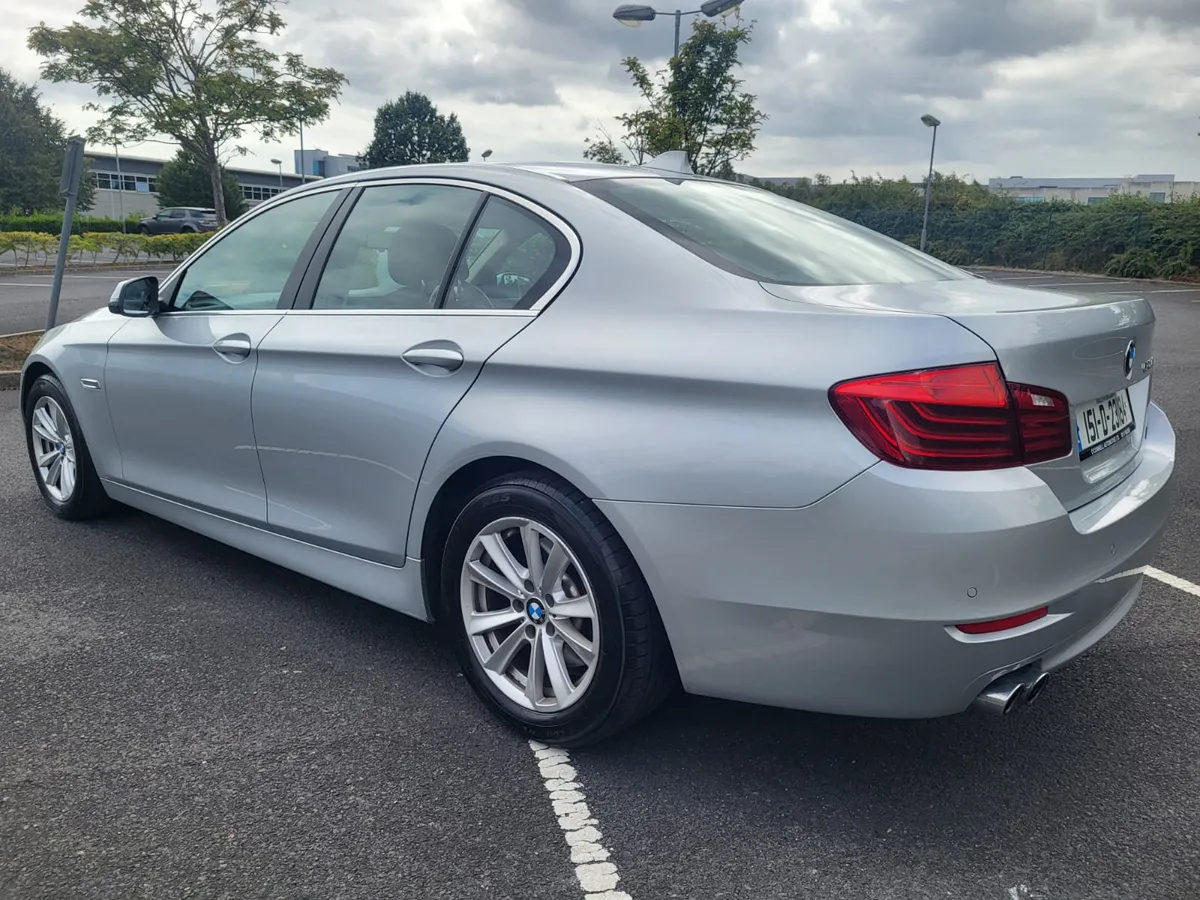2015  BMW 520D SE  AUTOMATIC LOW MIKES - Image 4