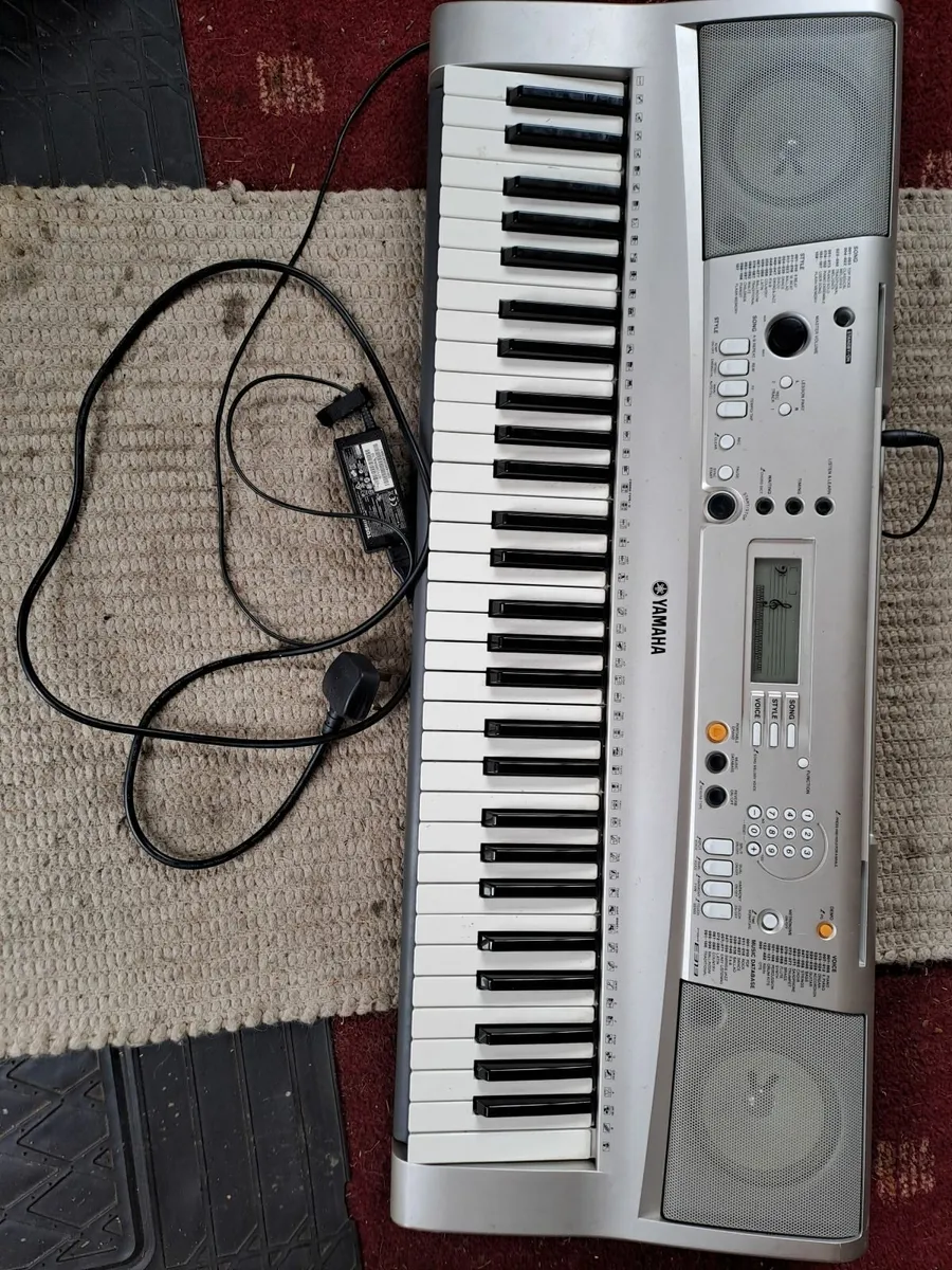 electric keyboard - Image 2