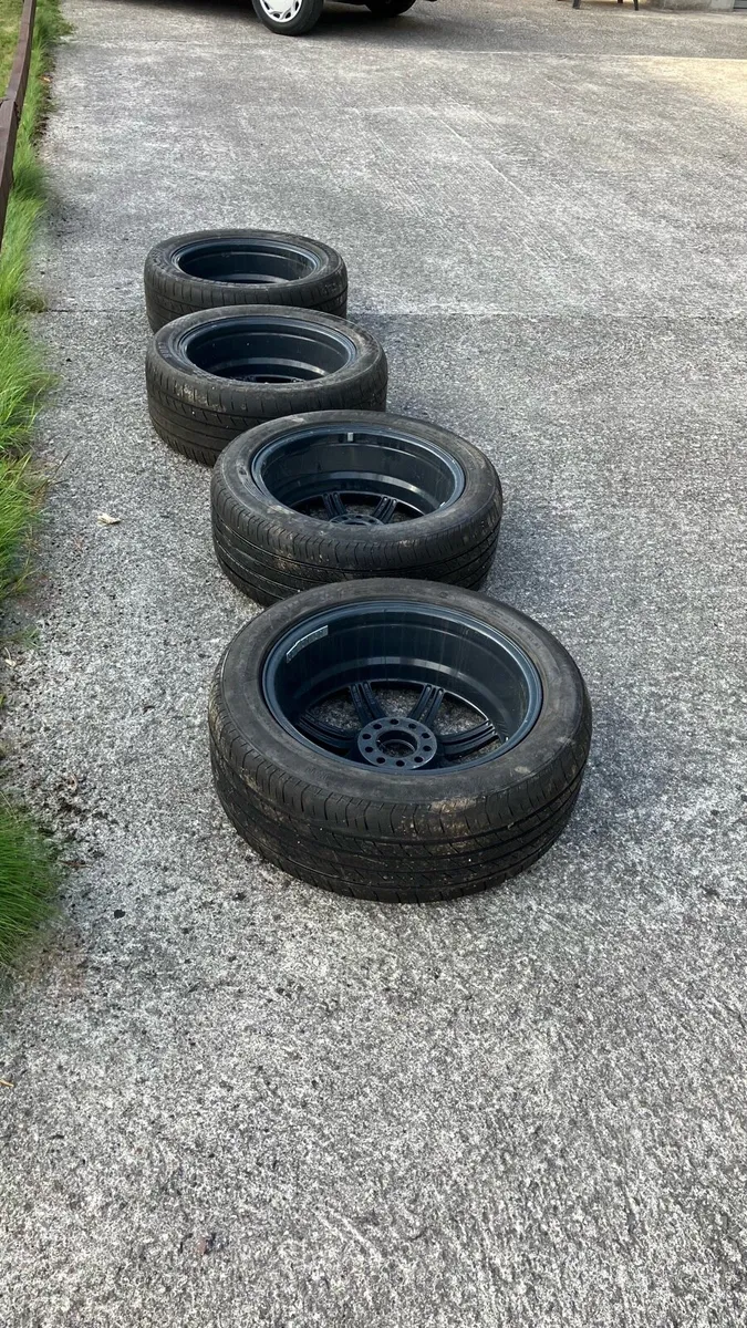 4 alloys wheeis 17 inch - Image 4
