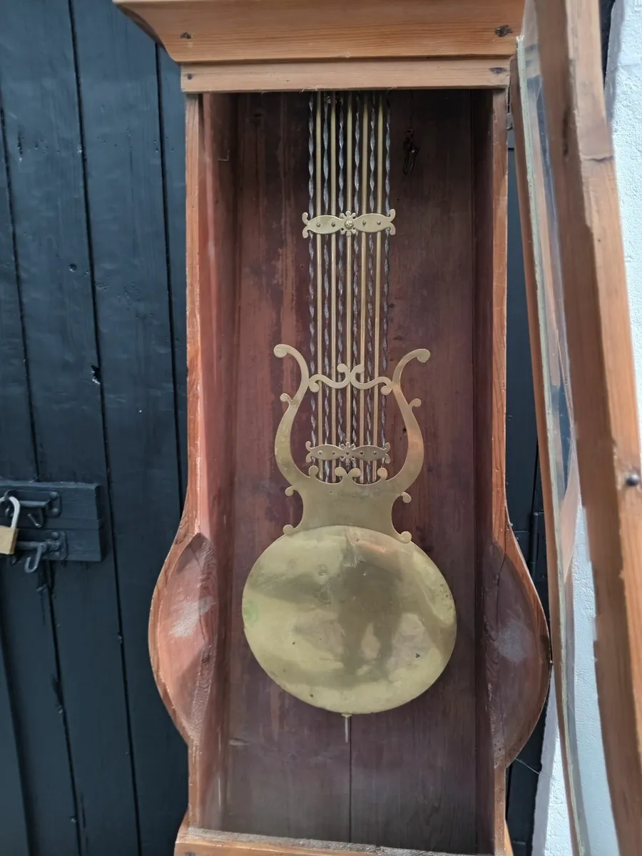 French Pot bellied clock . - Image 2