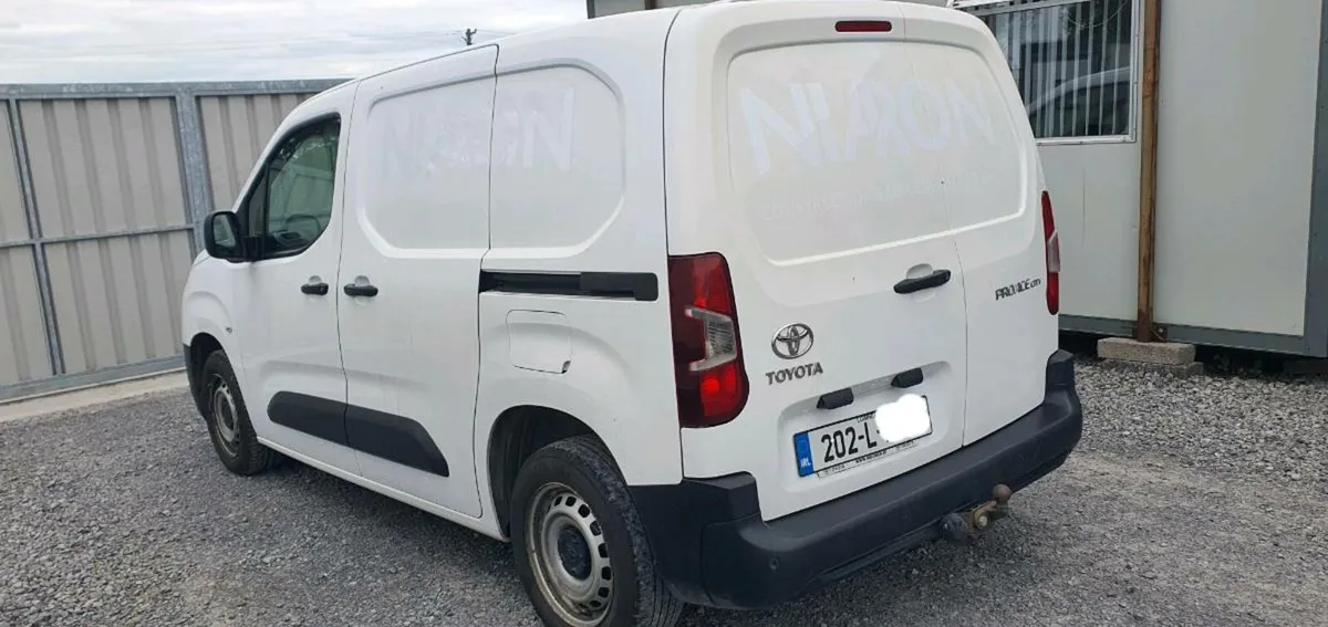 202 TOYOTA PROACE CITY - Image 4