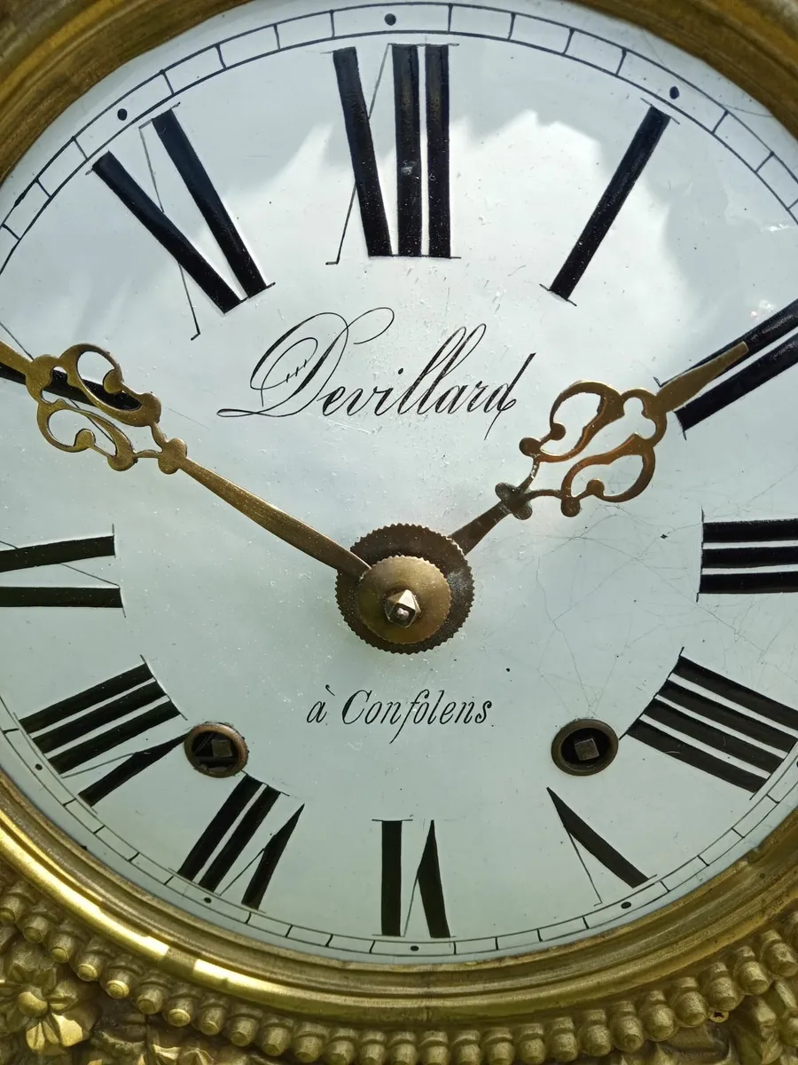 French Pot bellied clock . - Image 1