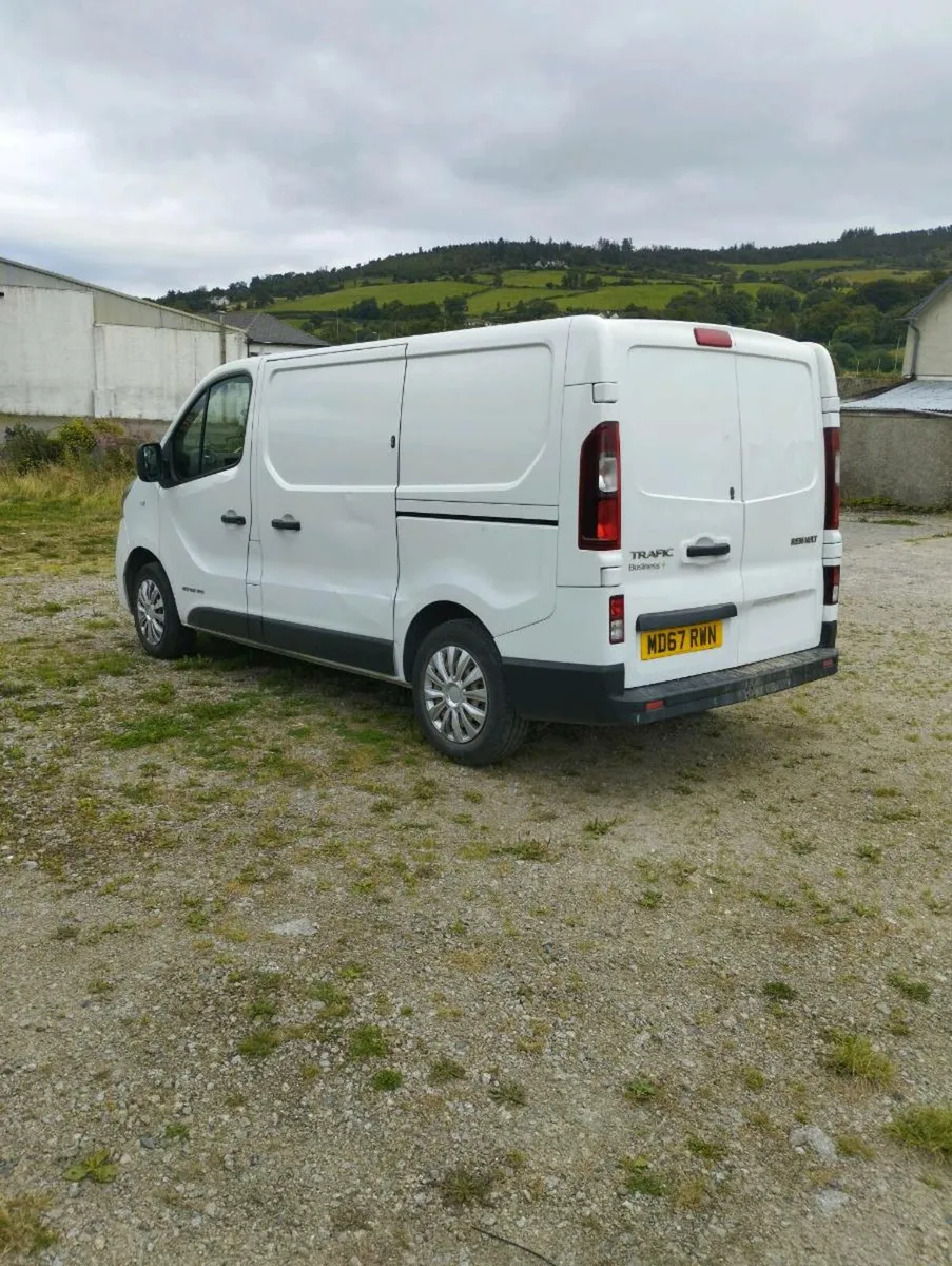 Renault - Image 3