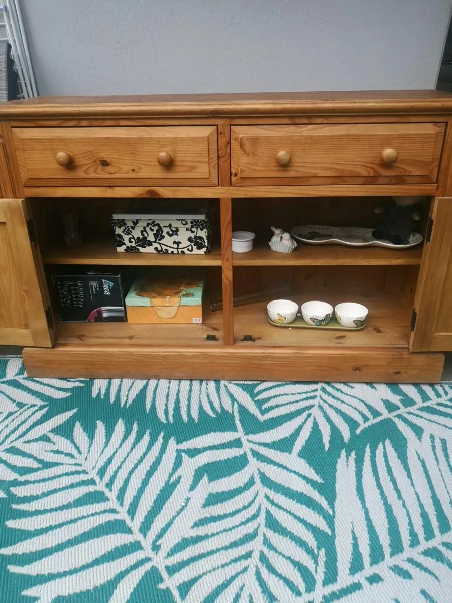 Sideboard - Image 3