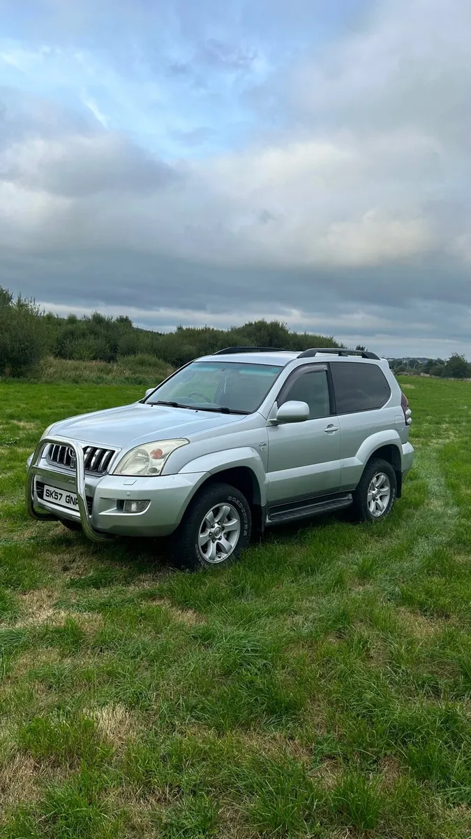 Toyota landcruiser SWB choice of 2 - Image 4