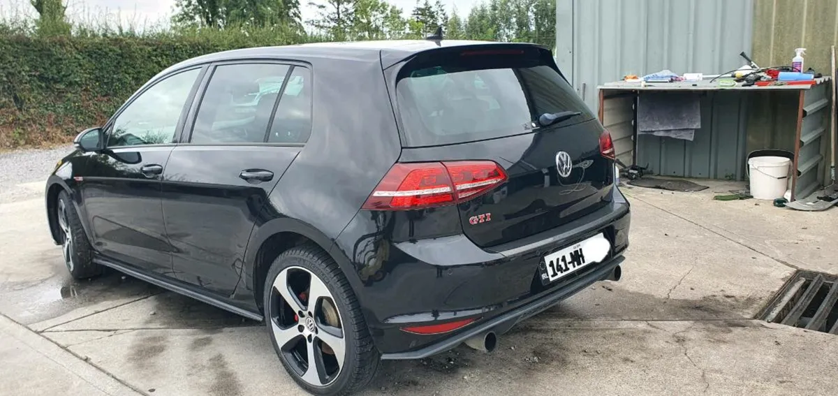 141 VW GOLF GTI DSG - Image 4