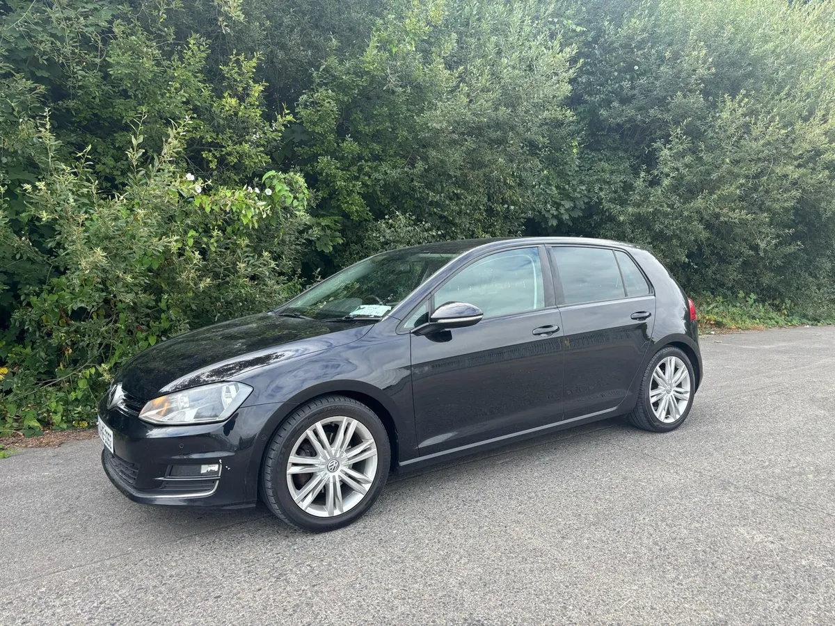 2013 Volkswagen Golf 2.0 TDI - Image 2