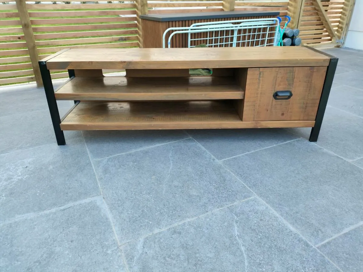 Tv Unit