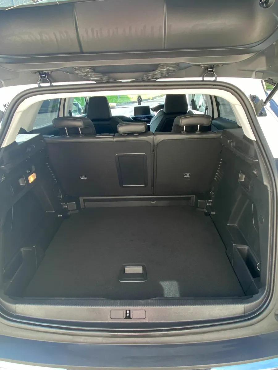 Peugeot 3008 2020 - Image 4