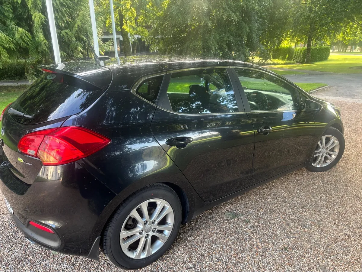 2013 Kia Ceed 1.6 turbo diesel dynamic high spec - Image 4