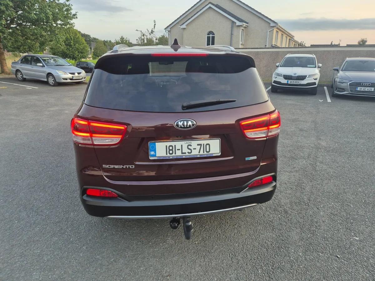 Kia Sorento 2018. Full Service History. Diesel. - Image 2