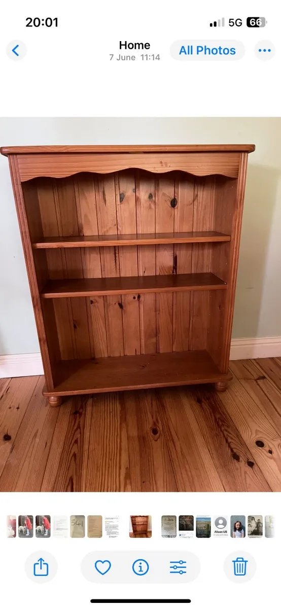 Bookshelf