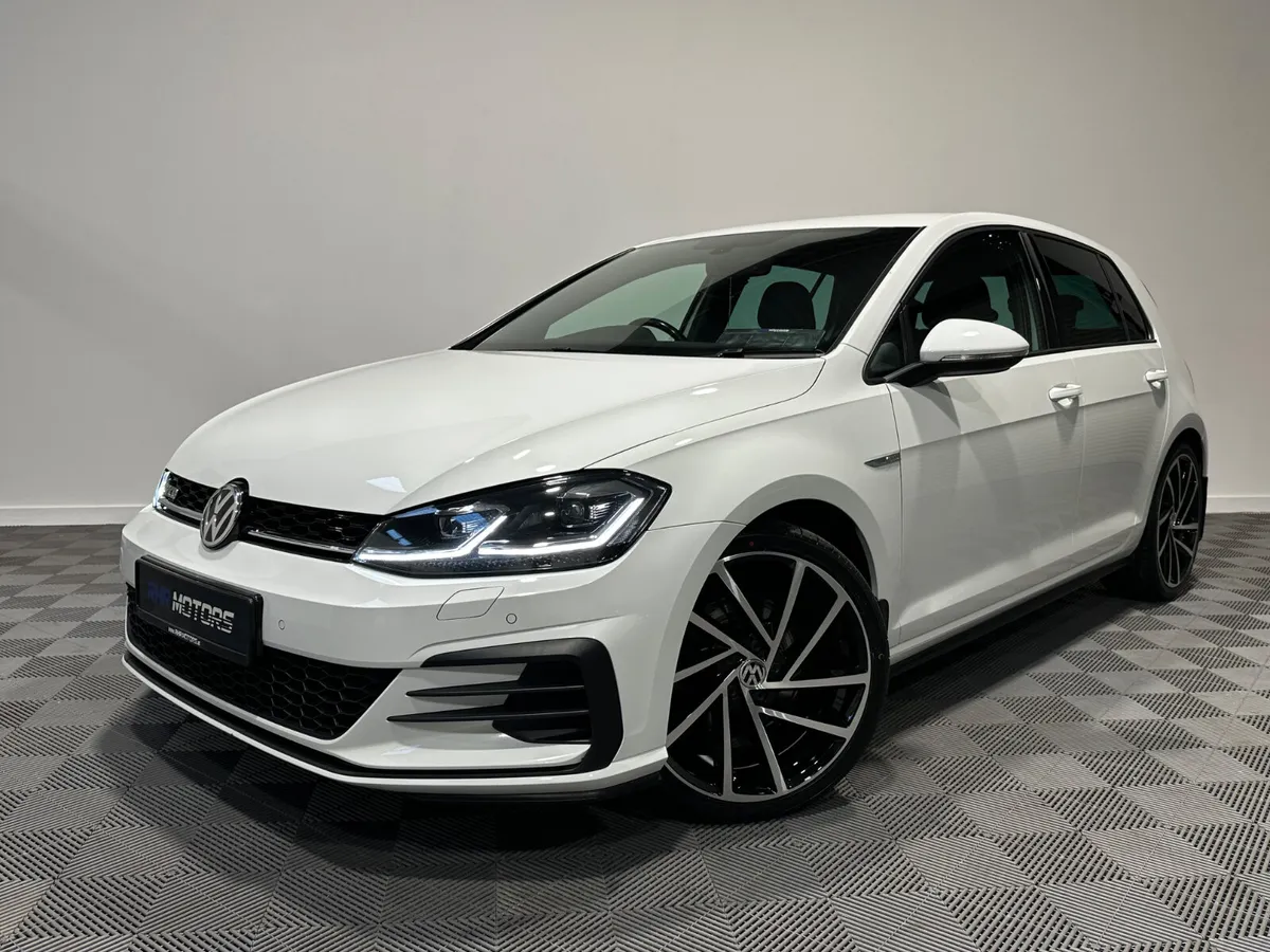 2017 VOLKSWAGEN GOLF GTD DSG - Image 4