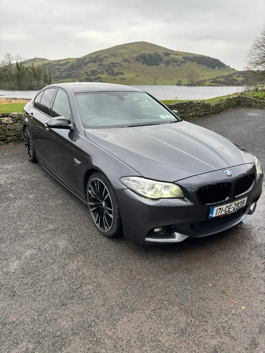 BMW 5-Series 2017 - Image 1