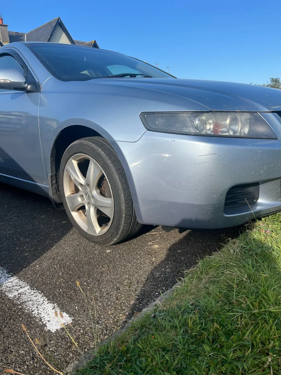 Car - Image 4