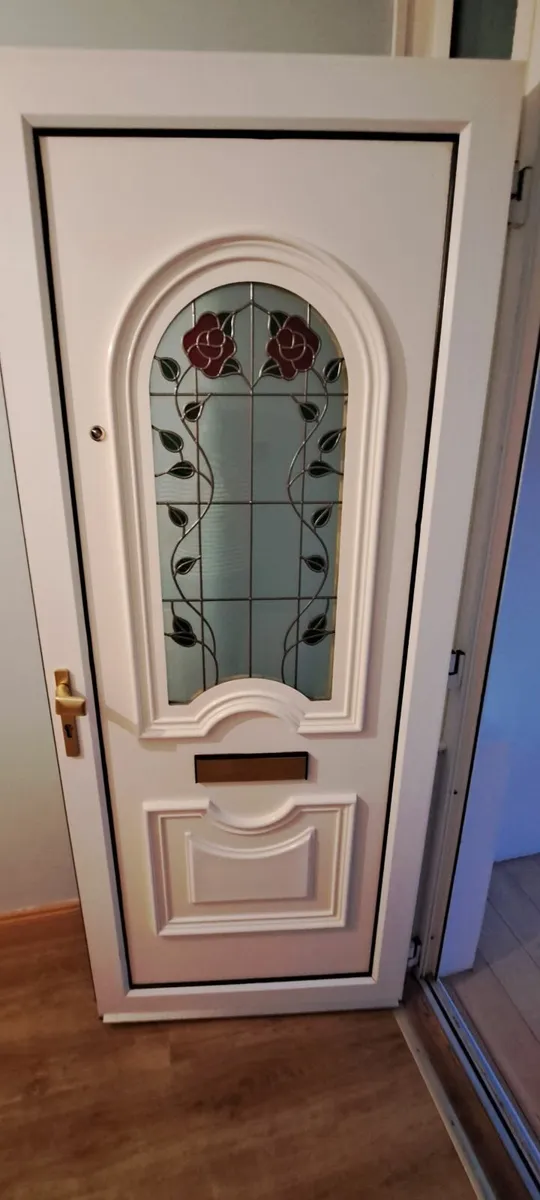 Front door - Image 1