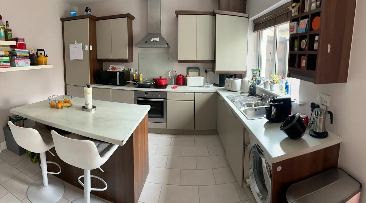 Kitchen to go - All offers considered - Image 1