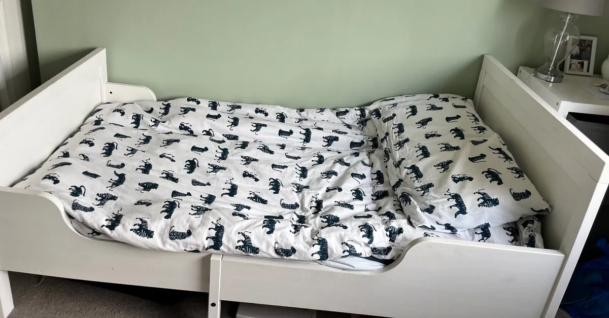 Extendable Toddler bed - Image 3