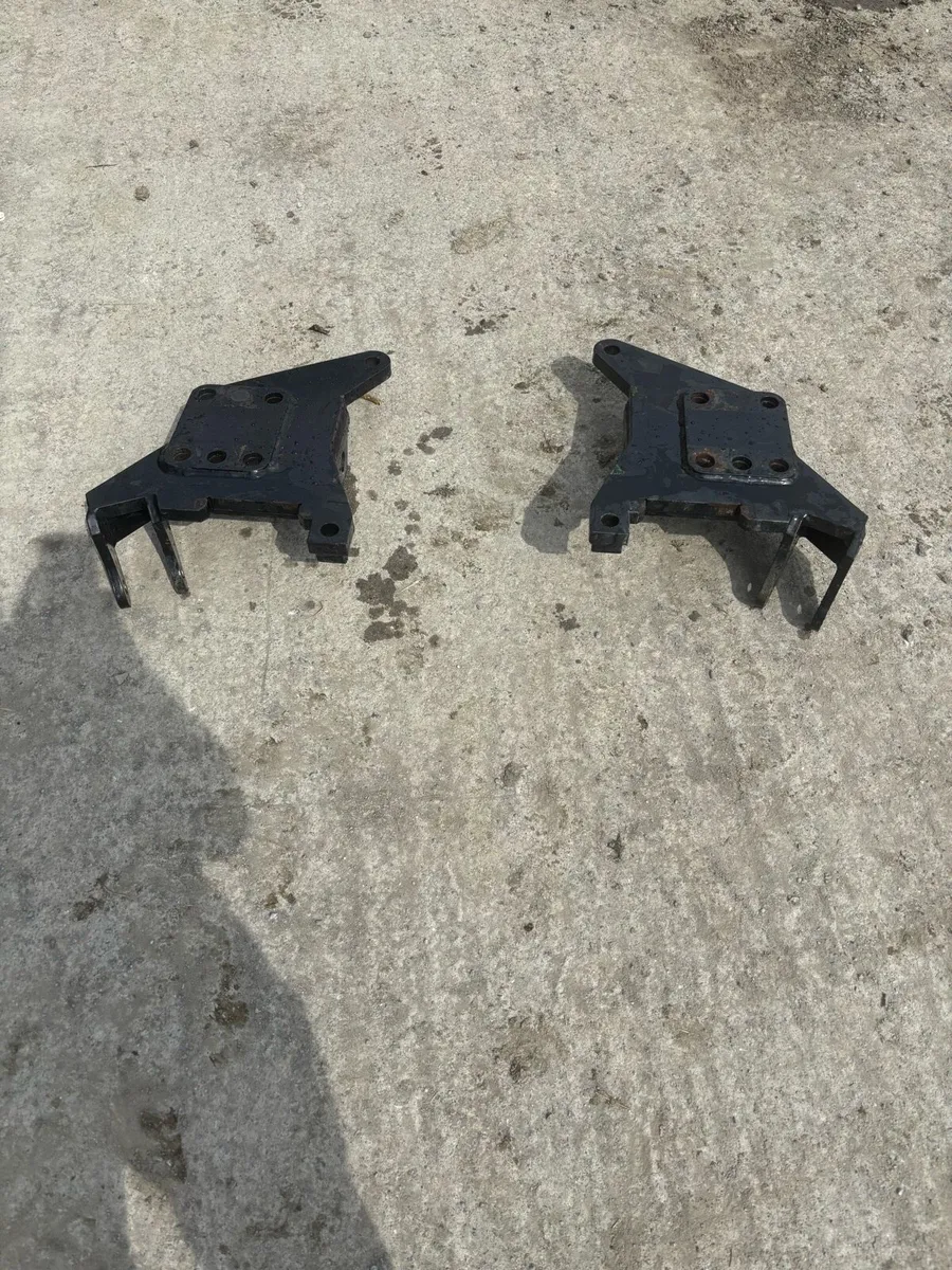 Mconnell axel bracket - Image 2