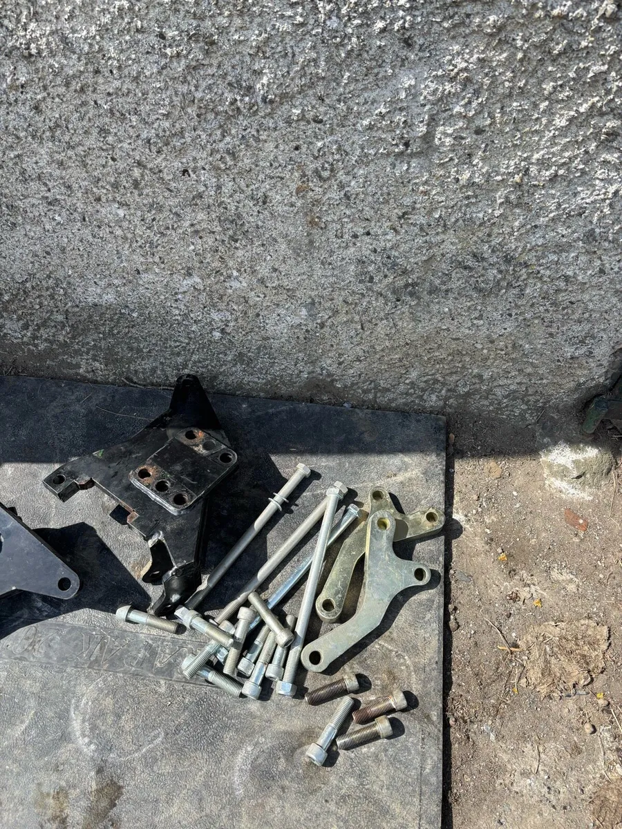 Mconnell axel bracket - Image 3