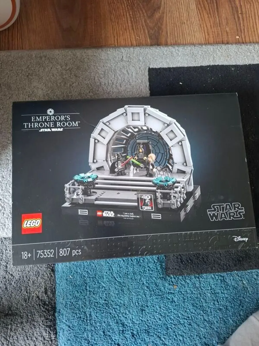 Star Wars Emperor's Throne Room - Image 2