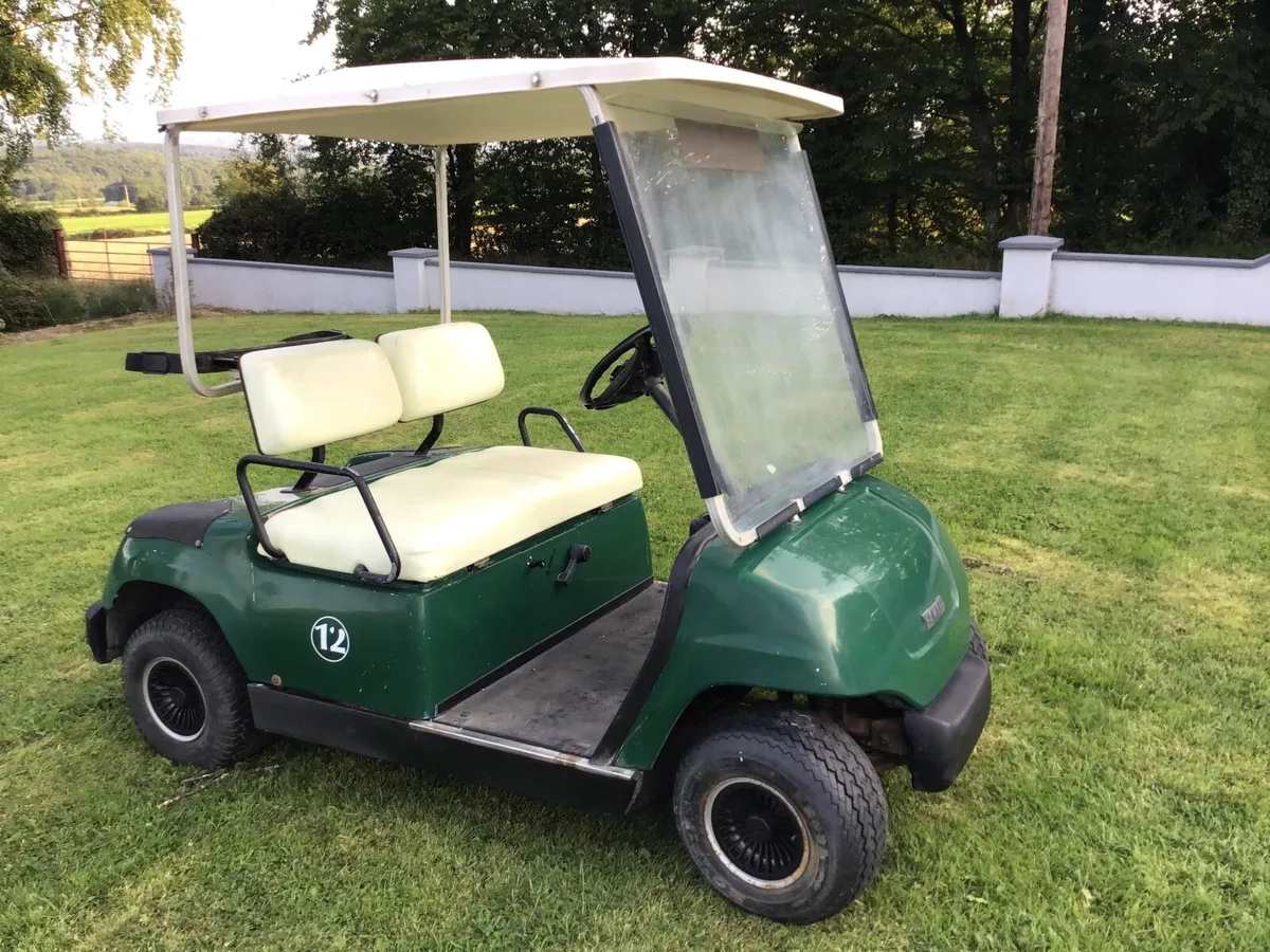 Golf buggy - Image 1
