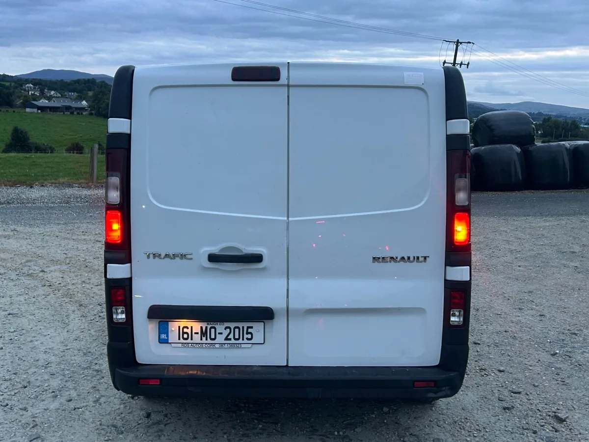 2016 Renault Traffic 1.6 LWB - Image 4