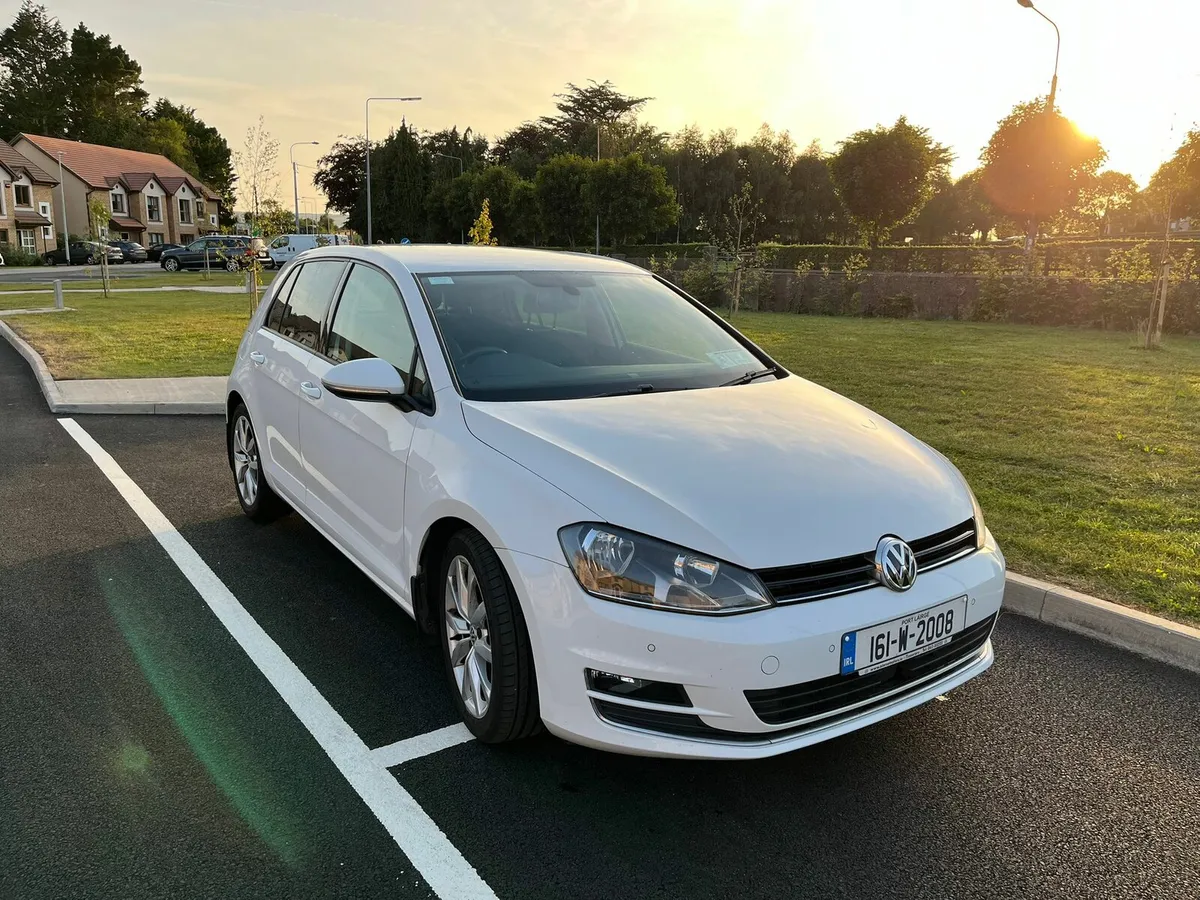 2016 Volkswagen Golf Highline 1.6TDI - Image 1