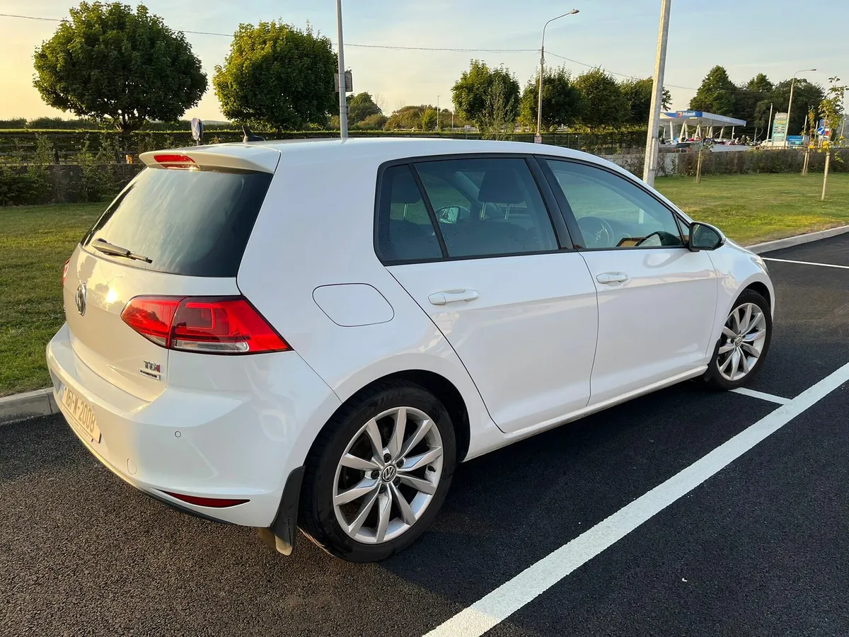 2016 Volkswagen Golf Highline 1.6TDI - Image 3