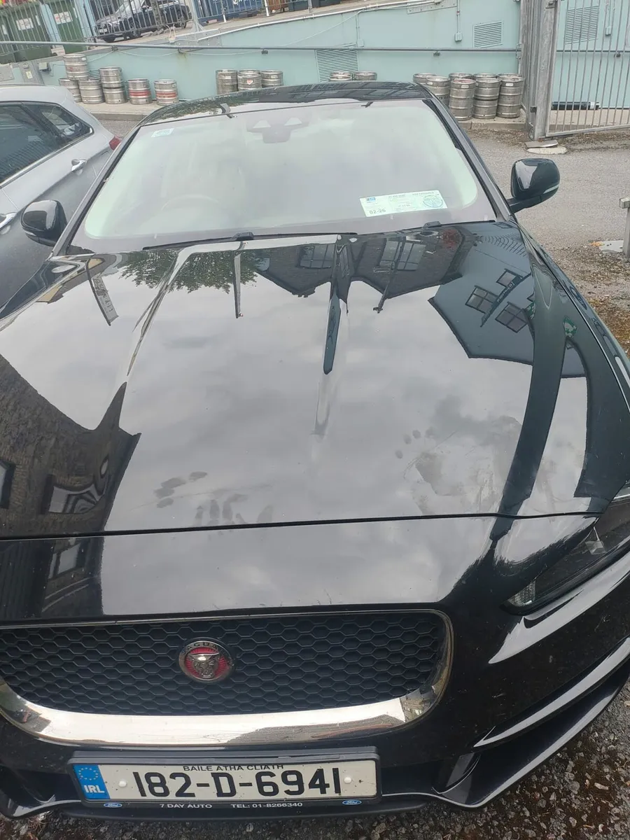 Jaguar 2018 xe genuine reason for sale - Image 4