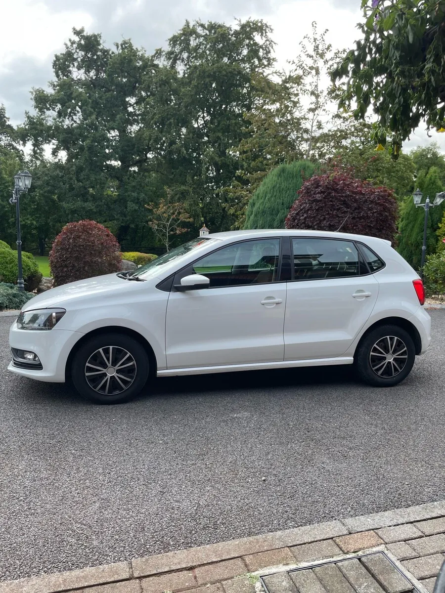 Polo, deposit taken - Image 1
