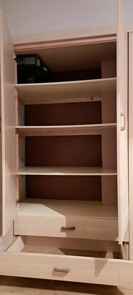 Wardrobe - Image 2
