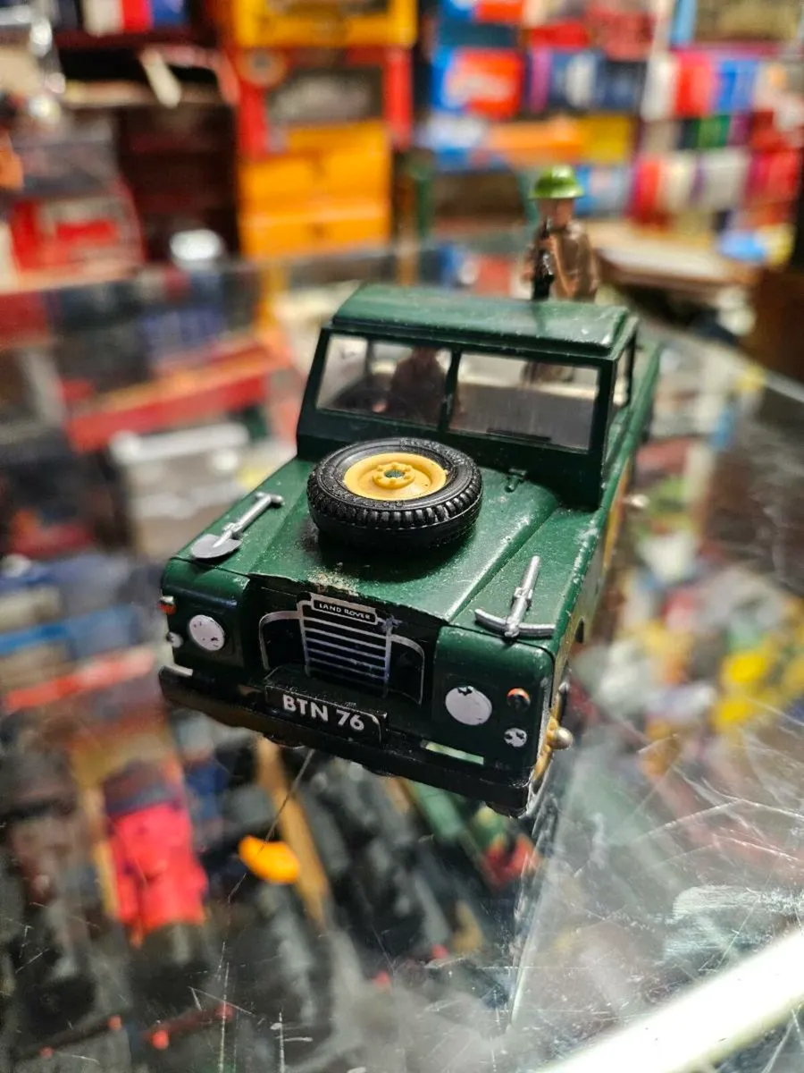 Britain's British Army Landrover - Image 2