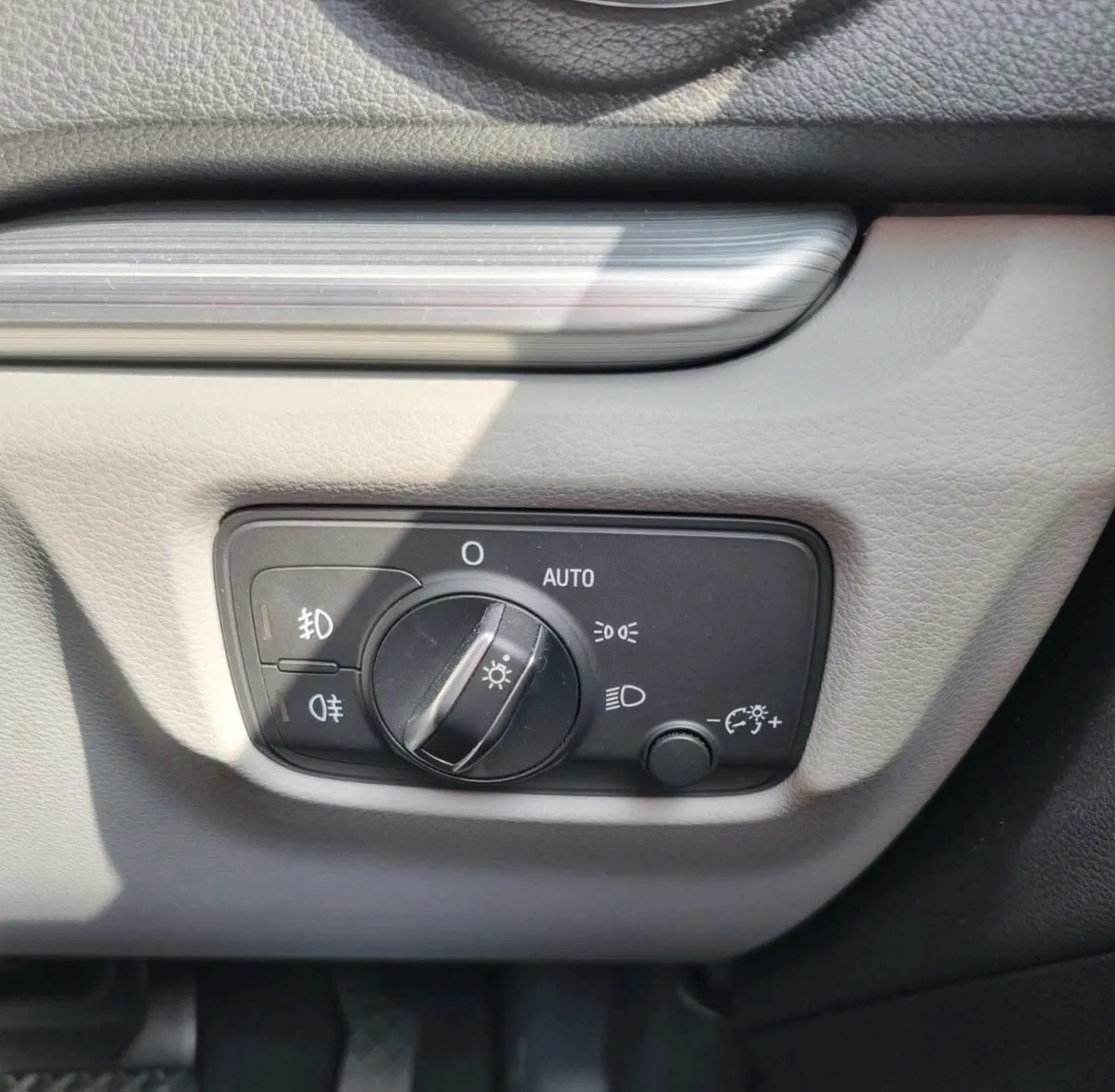 AUDI A3 2015 2.0 QUATTRO S LINE - Image 4