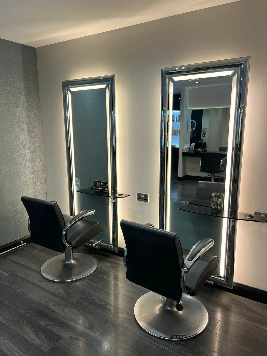 Hair Salon Furniture - Image 4