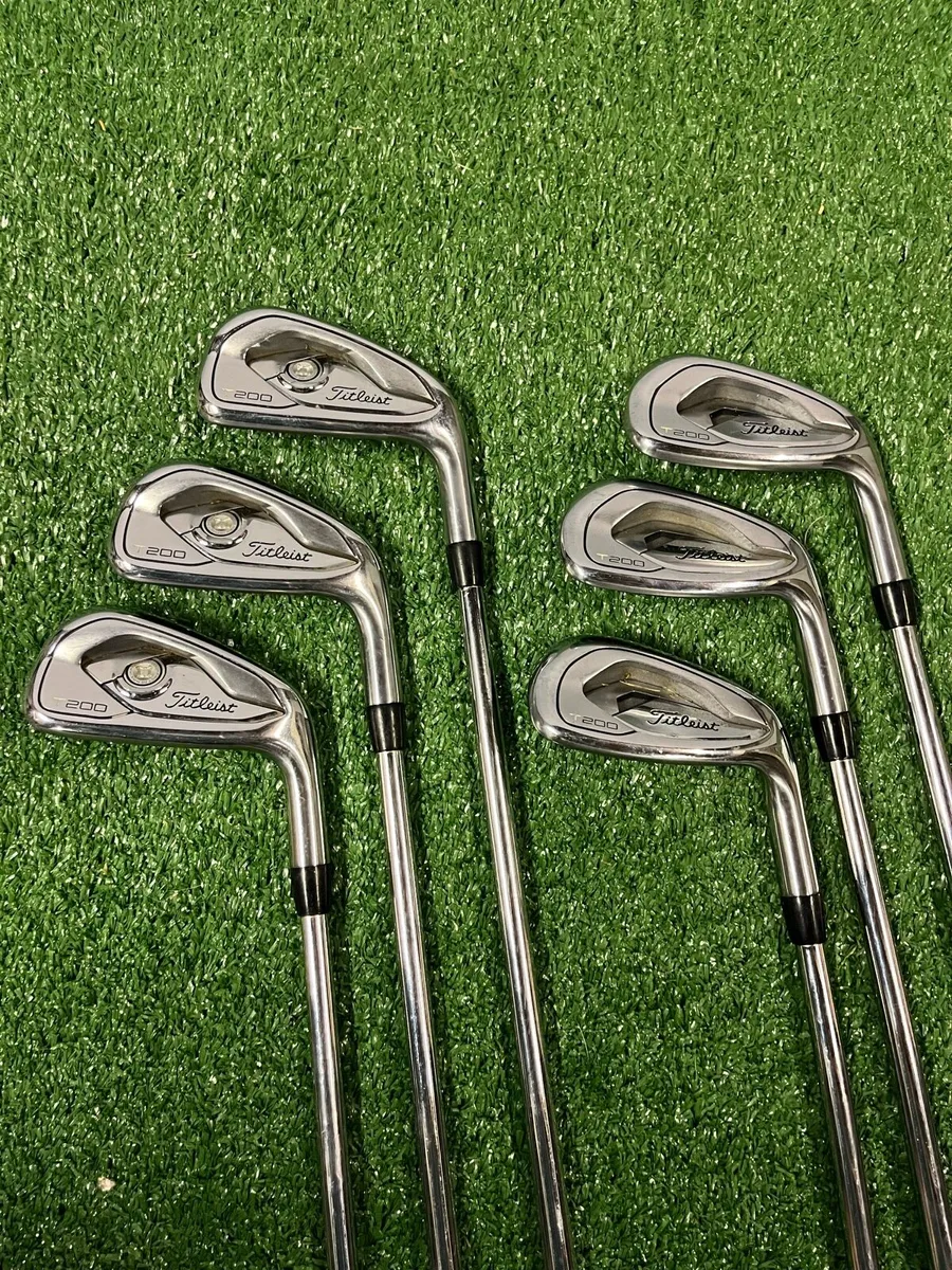 Titleist T200 irons - Image 1