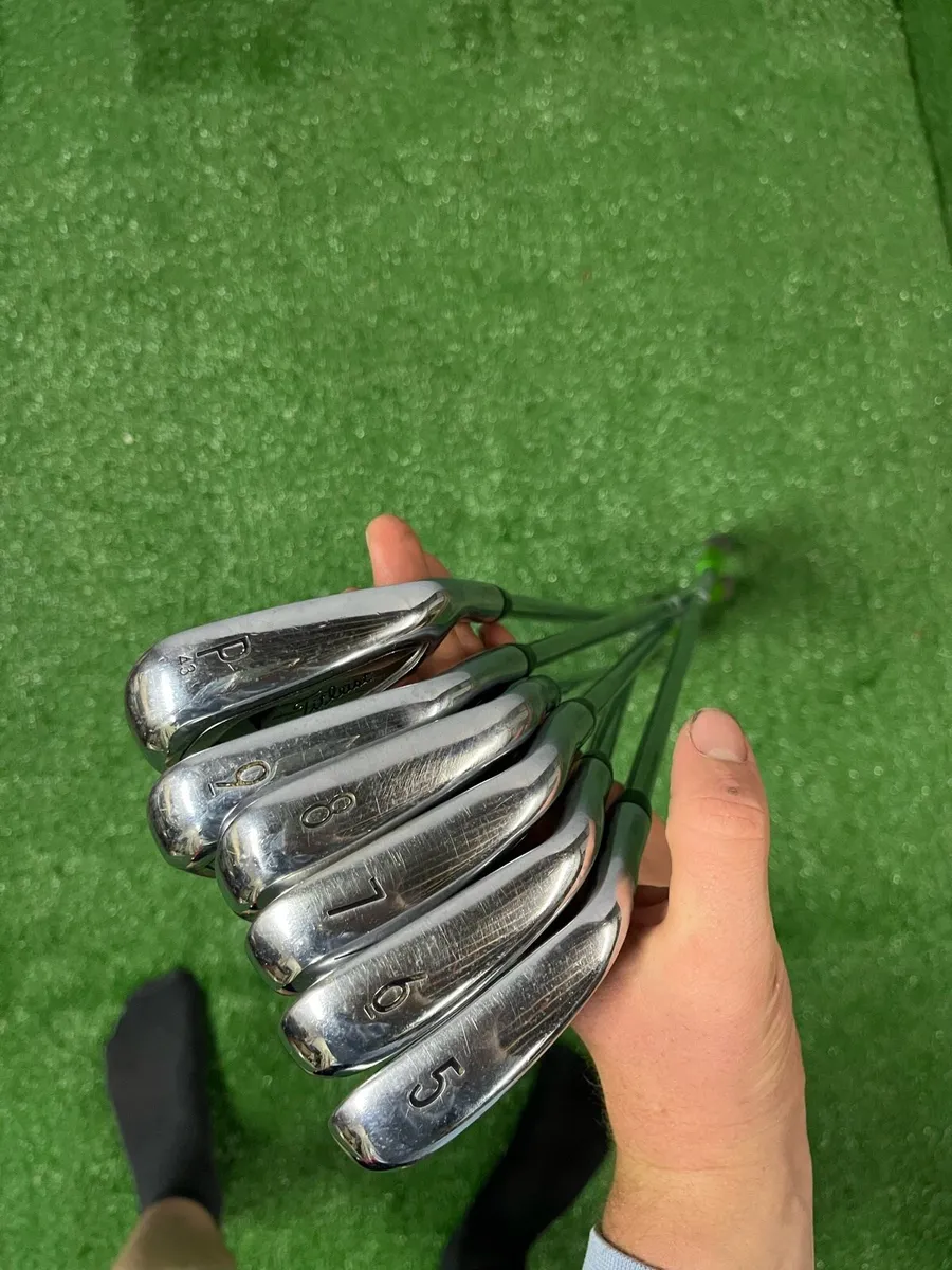 Titleist T200 irons - Image 3