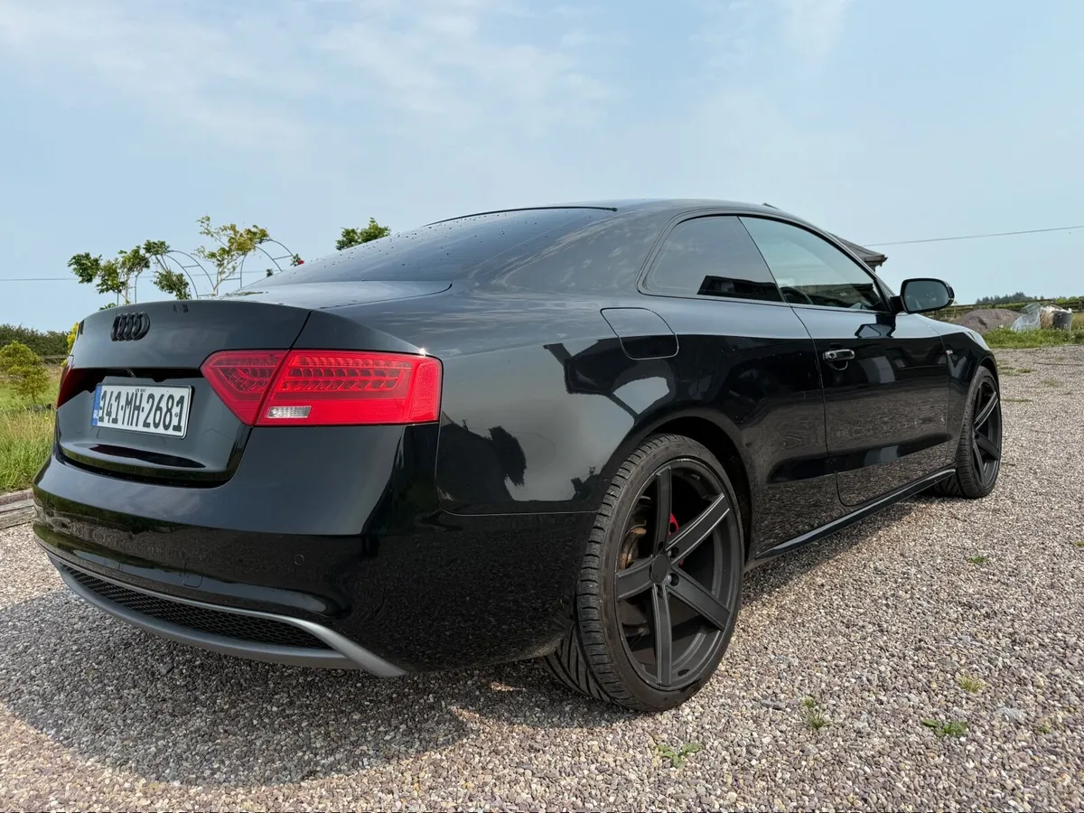 2014 Audi A5 Coupe Black S-line - Image 4