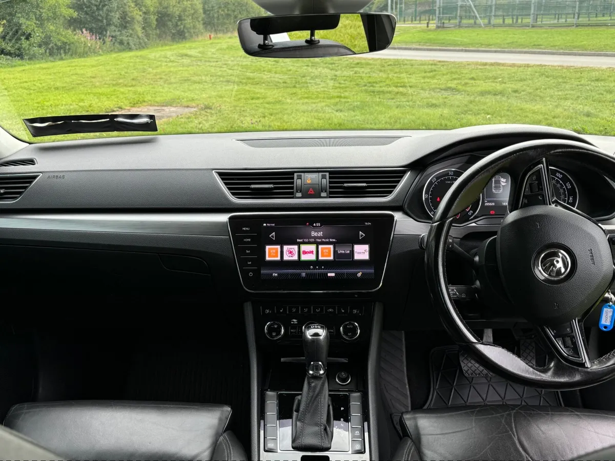 Skoda Superb 2018 - Image 1