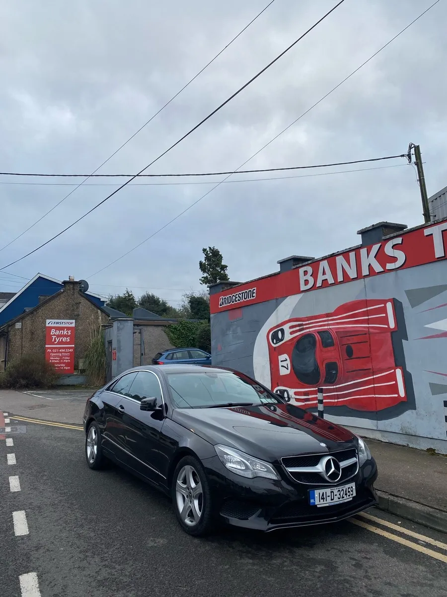 Mercedes E-Class Coupe C207 CDI - Image 1