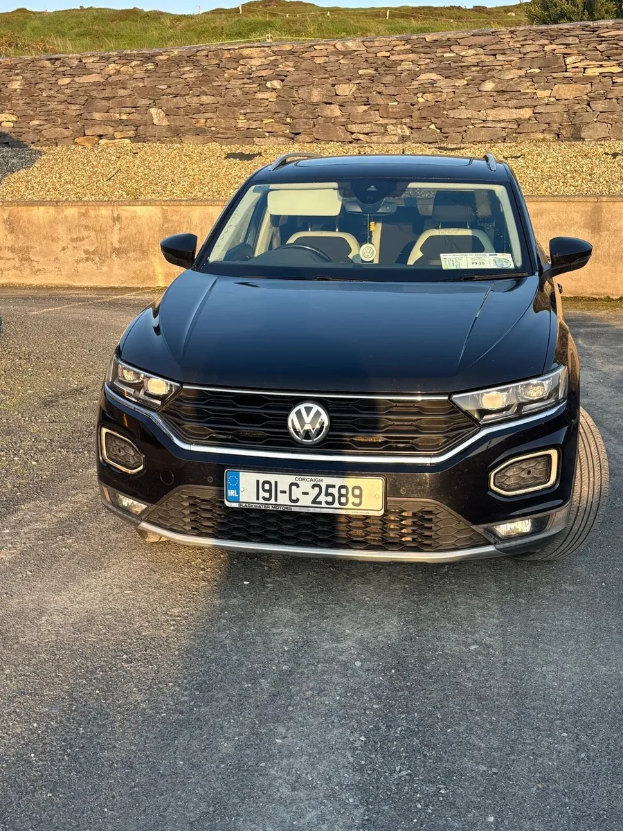 Volkswagen T-Roc 2.0 High Spec - Image 2