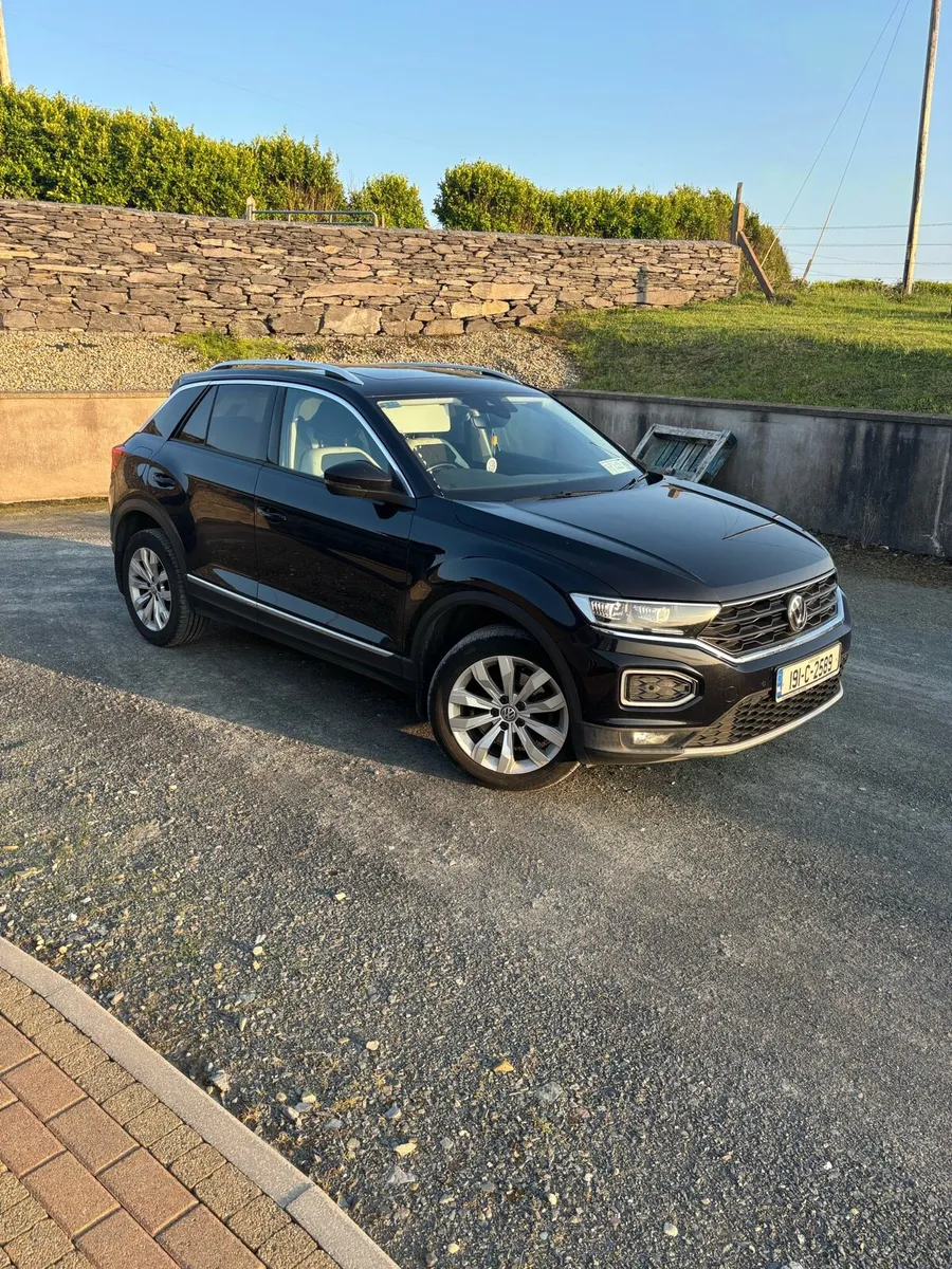 Volkswagen T-Roc 2.0 High Spec - Image 1