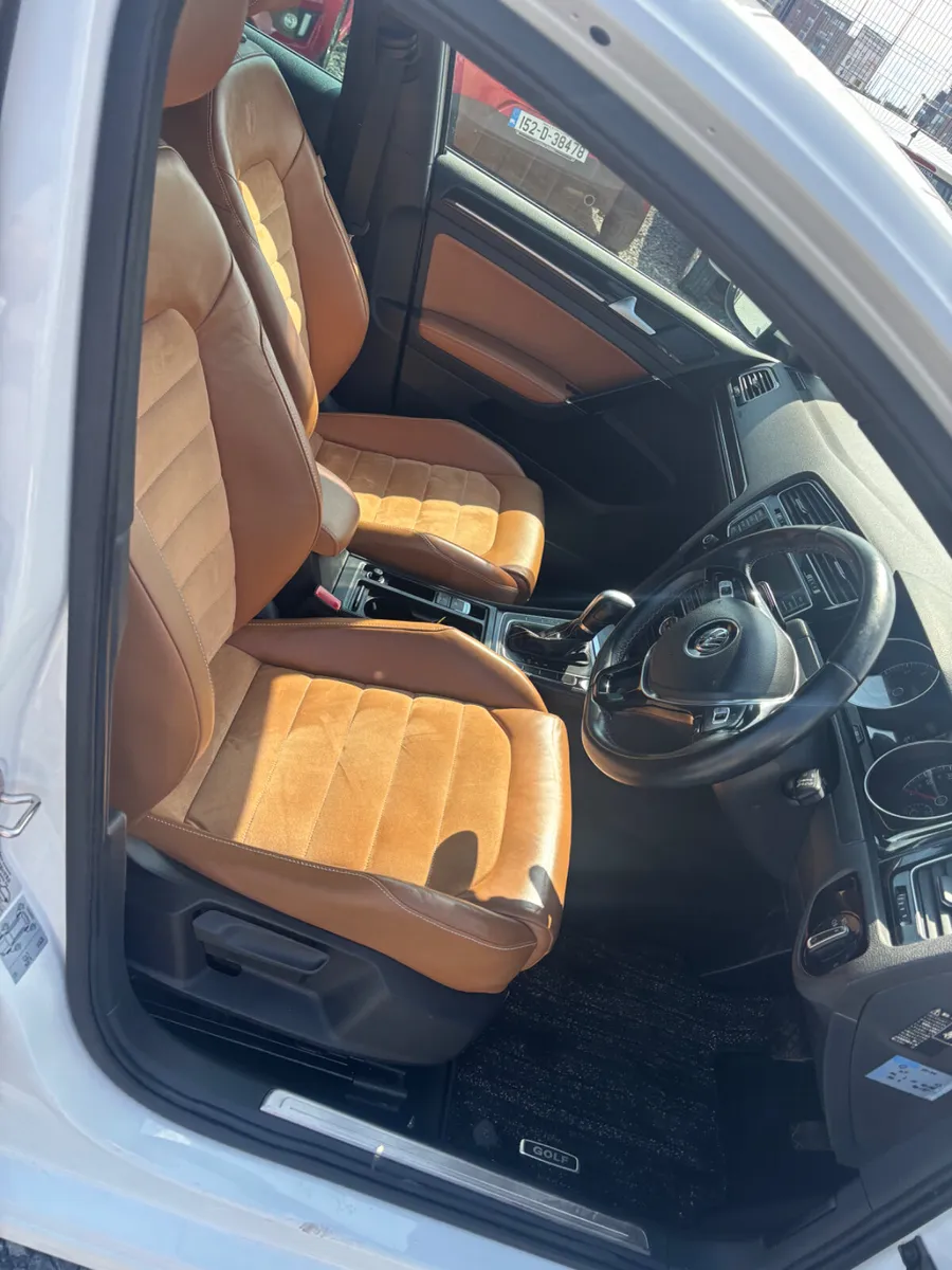 Volkswagen Golf - Image 1