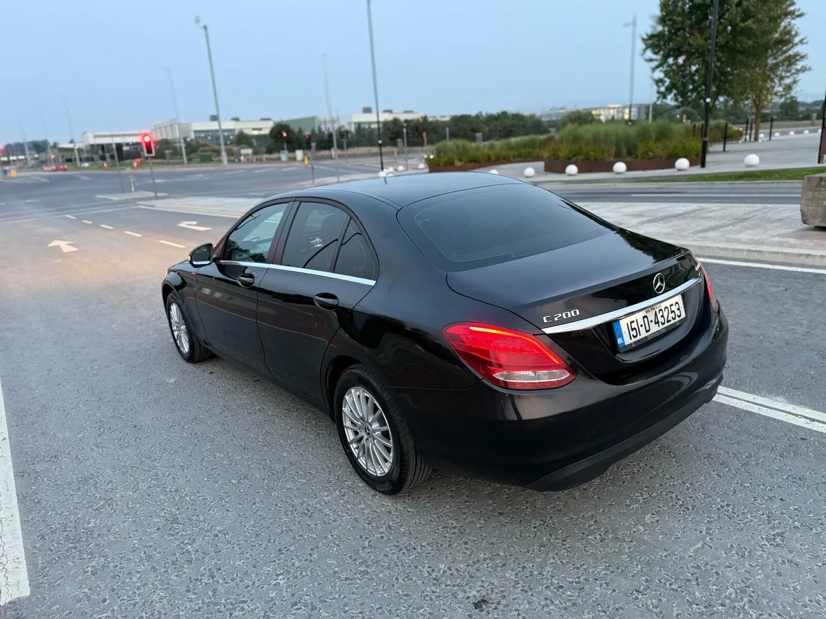 2015 C class Mercedes Benz c200 Bluetec 1.6 Diesel - Image 3